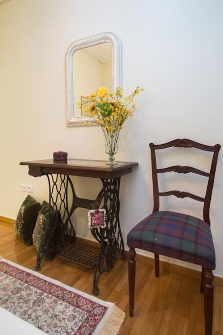 Top-Rated 1-Bedroom Apartment In The Heart Of Афіни Екстер'єр фото