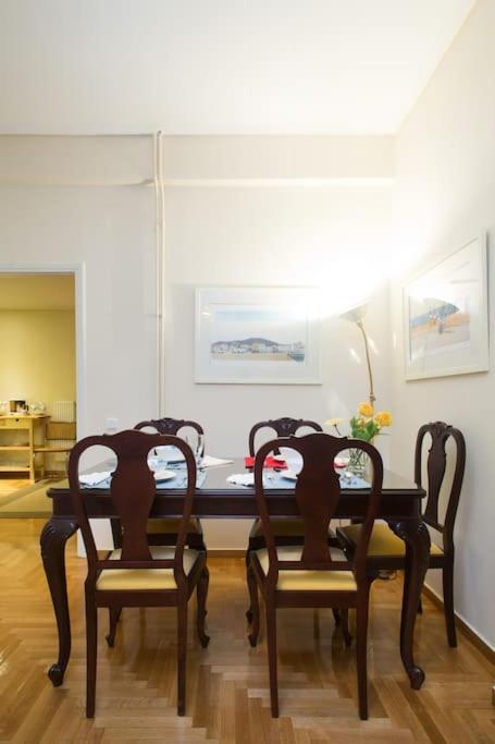Top-Rated 1-Bedroom Apartment In The Heart Of Афіни Екстер'єр фото